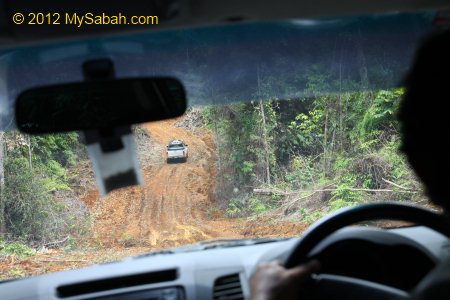 4-wheel drive in Tawai