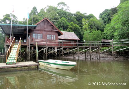 Sepilok Laut Reception Centre and new boardwalk