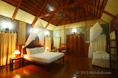 room of Lankayan Island Resort