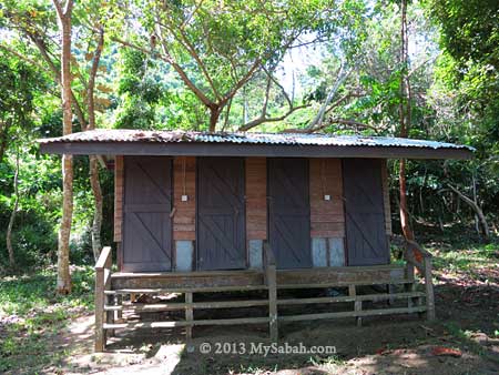 toilet of Tumunong Hallu