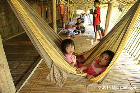 children in longhouse