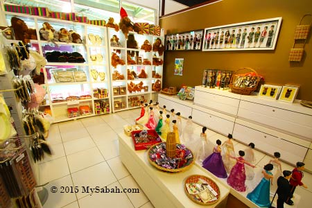 Badeeh Souvenir Shop in Chanteek Borneo Gallery