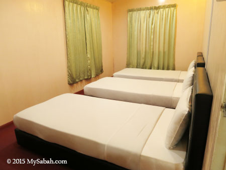 triple-sharing bedroom of Tahubang Lodge