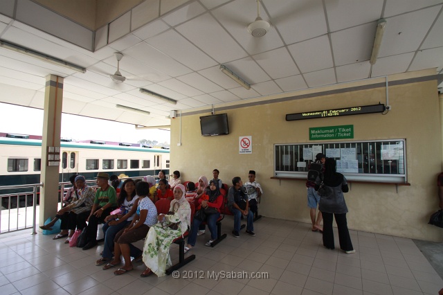 north-borneo-railway-img_0766.jpg