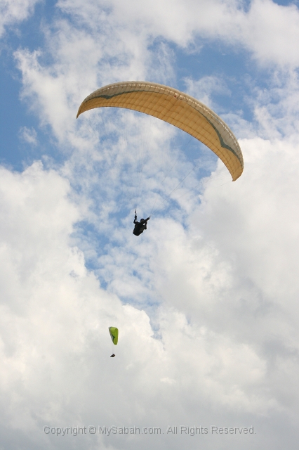 paragliding-img_7105.jpg