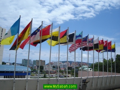 Malaysia and Sabah  flags everywhere merdeka  dsc08521