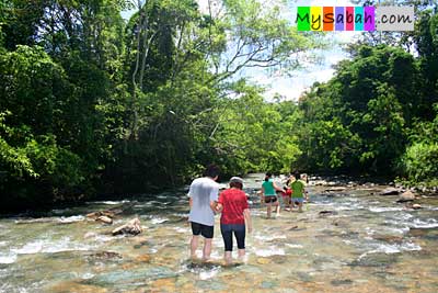 River trekking