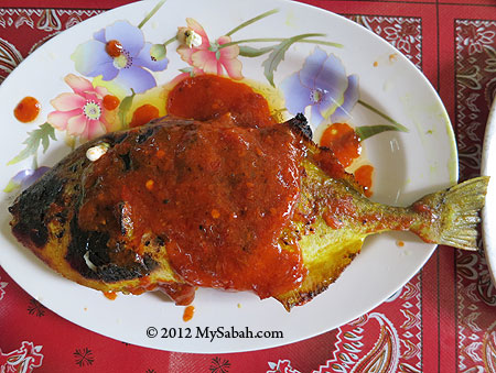 Ikan bakar - trigger fish