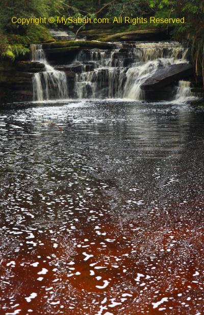 Upper Giluk Falls