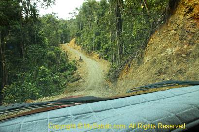 gravel road to Starting Point of Trusmadi