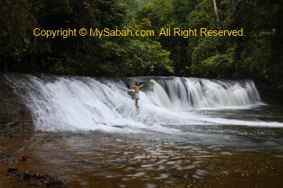 Fefukan Waterfall