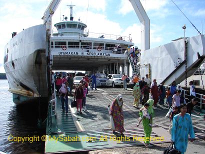 Ferry between Menumbok and Labuan