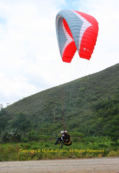 tandem flight landing