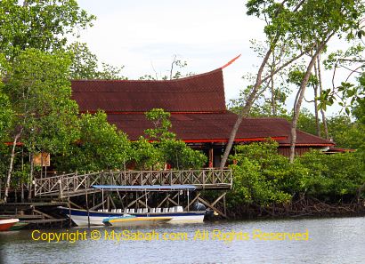 jetty of Borneo Semporna Proboscis River Cruise