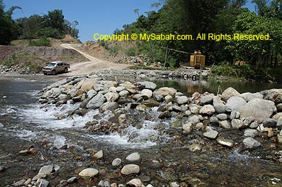 Crossing stream