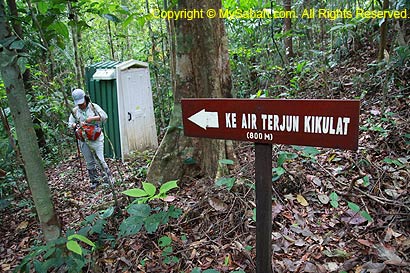 Junction to Kikulat Waterfall