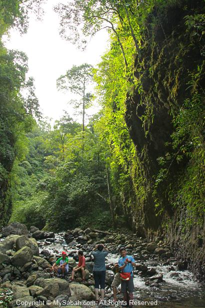 Minitinduk Gorge