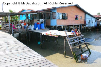 Family of water village