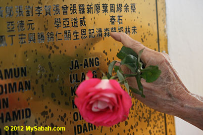 hand of Lee Min (李明)