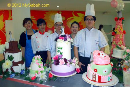 wedding cakes at KK Food Fest