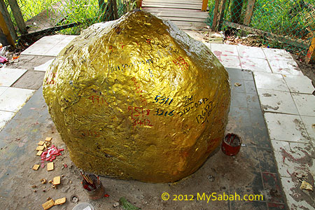 gold Lottery Rock