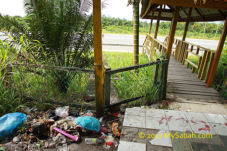 rubbish next to Lottery Rock