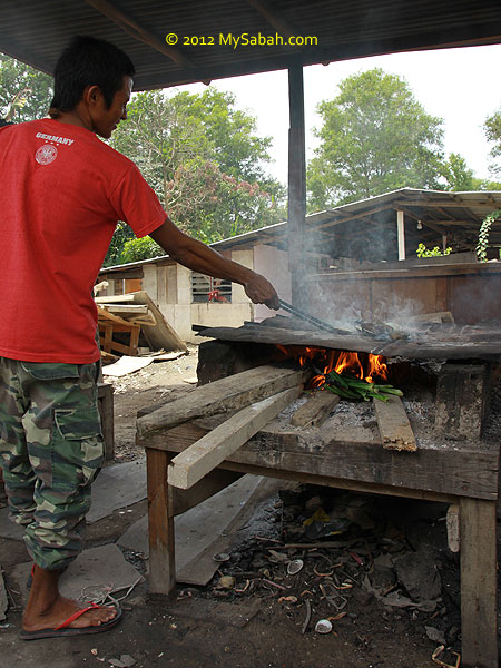 lokan bakar