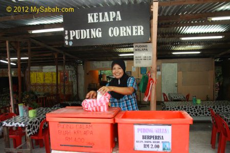 stall that sells coconut pudding