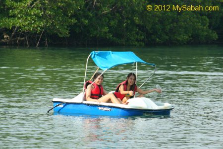 water bicycle of Borneo Kelly Bays