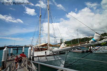 Raja Laut Yacht charter