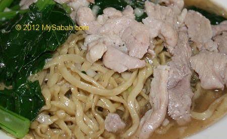 close-up of Beaufort Mee (Beuafort Fried Noodle)
