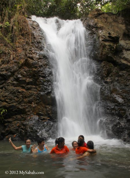 No name waterfall near Meliau River