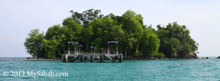 Pulau Kalampunian Damit (Snake Island)