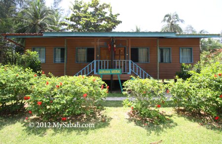 hostel of Sabah Parks on Pulau Tiga Island