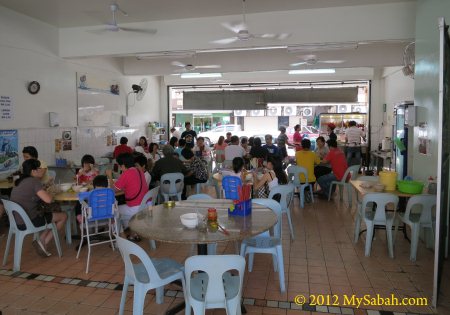 Nyuk Pau Zai restaurant