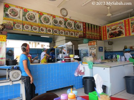 interior of Kah Hiong Ngiu Chap