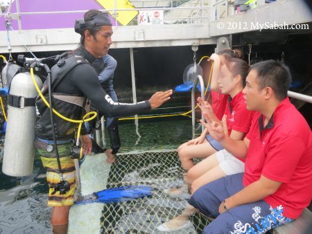 briefing before sea walking