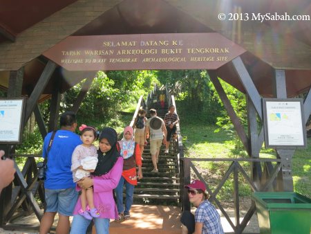 starting point to hike Skull Hill (Bukit Tengkorak)