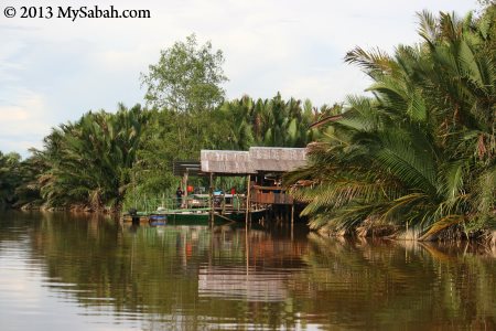 Weston Jaafar River Lodge in Weston