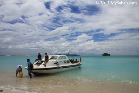 Sands Spit Island