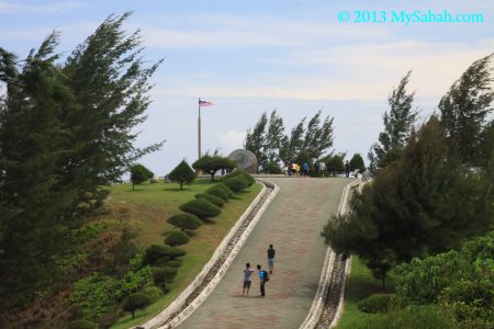 Tanjung Simpang Mengayau