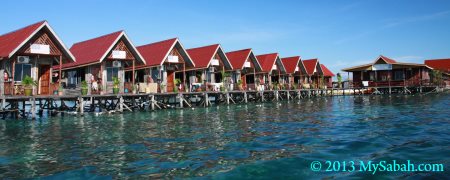 water chalets of Uncle Chang Backpackers Lodge