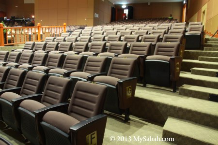 seats of auditorium