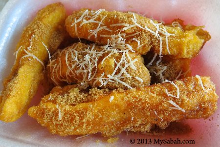 fried banana fritter with cheese