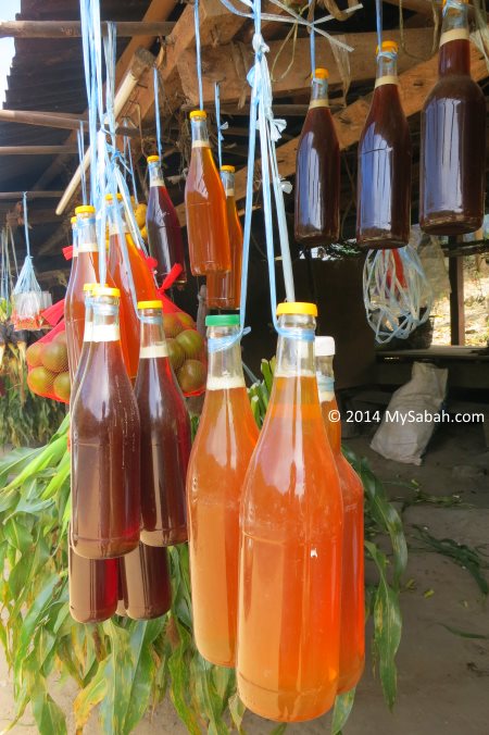 honey for sale at roadside stall