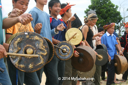 gong in different size
