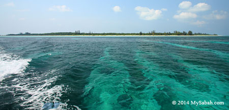 Mengalum Island (Pulau Mengalum)