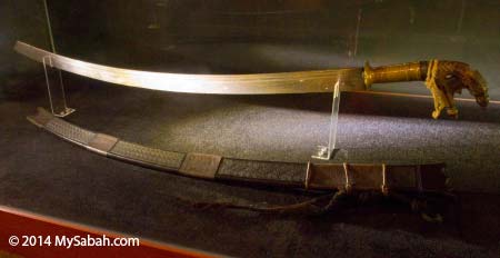 headhunting sword