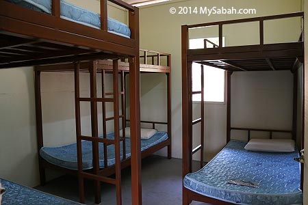 room and beds in Tenom farmstay