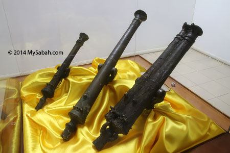 antique cannon used by Pengiran Shahbandar Hassan